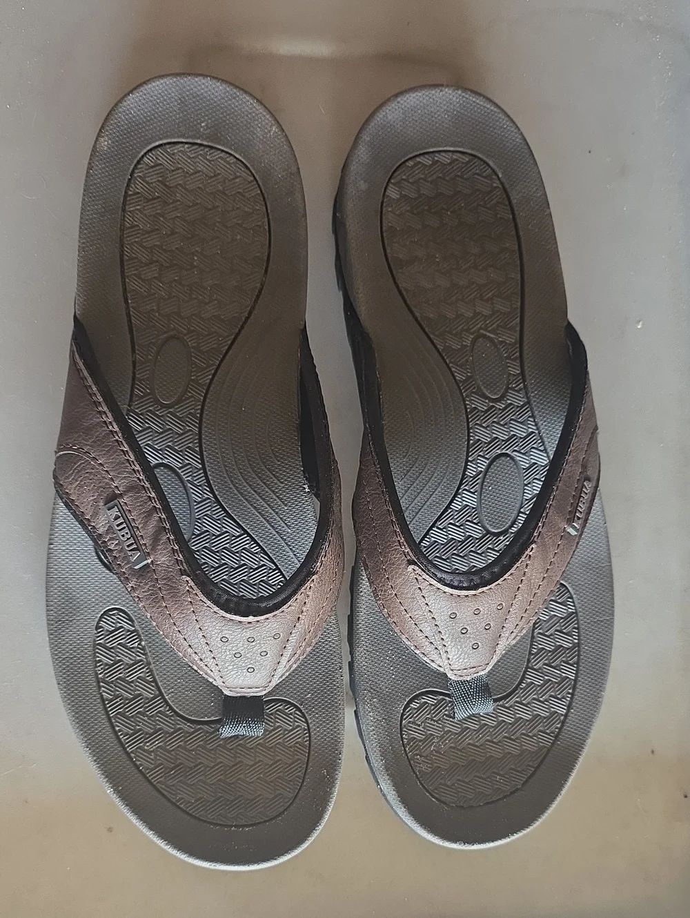 Men's Brown Comfort Flip-Flop Sandals with Cushioned Footbed